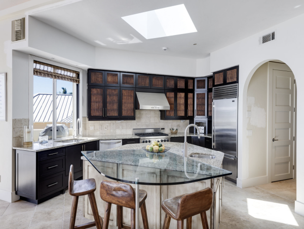Beachfront Home on Sanibel Island – Ideal for Relaxation